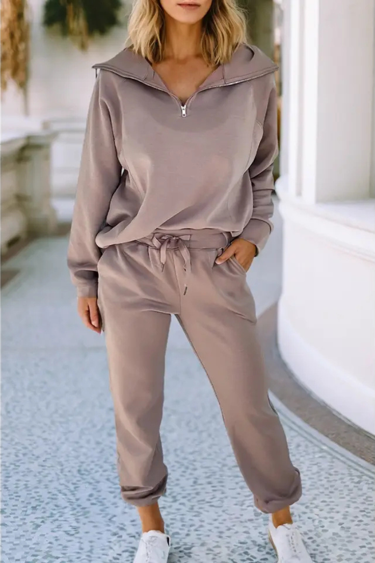 Collar Me This Lounge Set